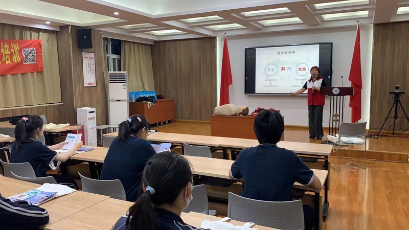自考本科护理学专业科目难度解析及排名揭秘